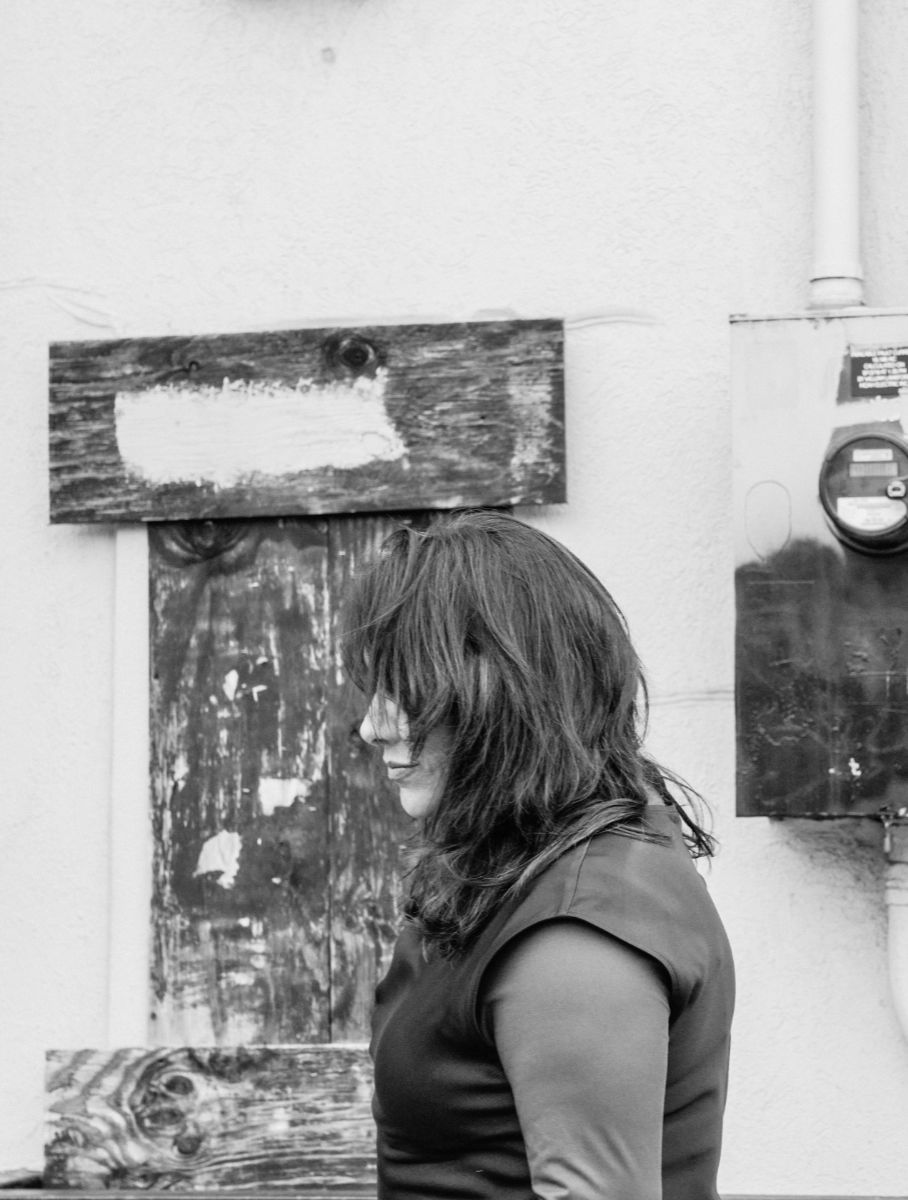 Visual Artist in Texas. MAOF | Abstract Artist & Painter in Texas. in this photo: Maria Alejandra Ochoa AKA MAOF on the streets of Deep Ellun, Dallas Texas